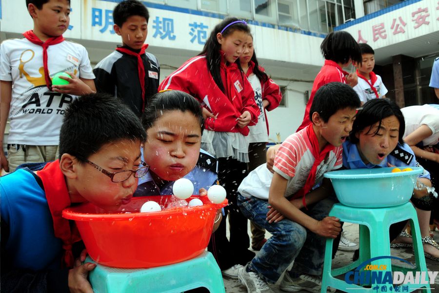 多彩童年：中國(guó)日?qǐng)?bào)聚焦“六一”兒童節(jié)