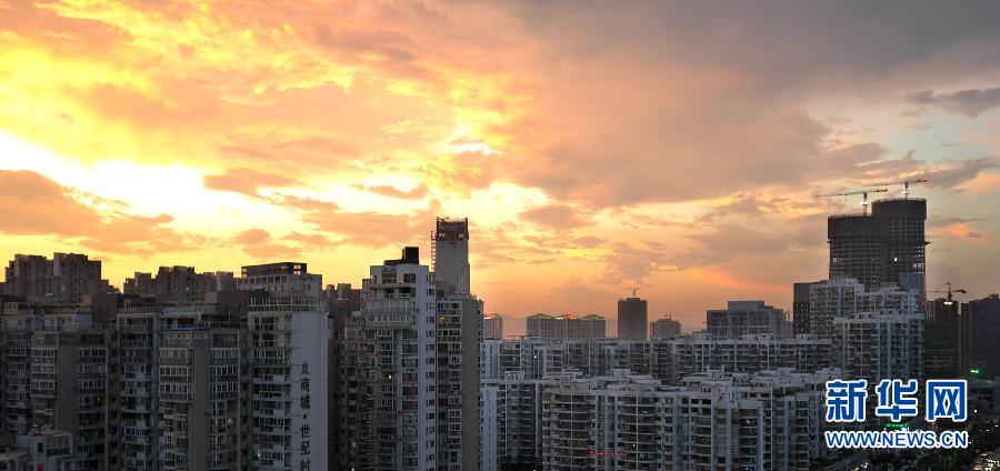 熱！熱！熱！多地發(fā)布高溫預警 最高溫度40℃