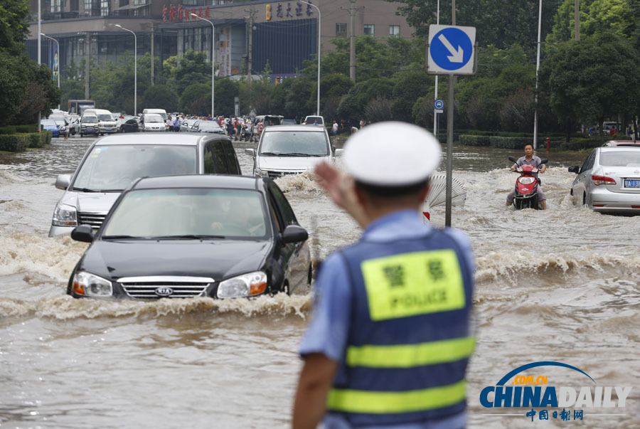 暴雨來襲——多地遭遇暴雨洪澇災(zāi)害