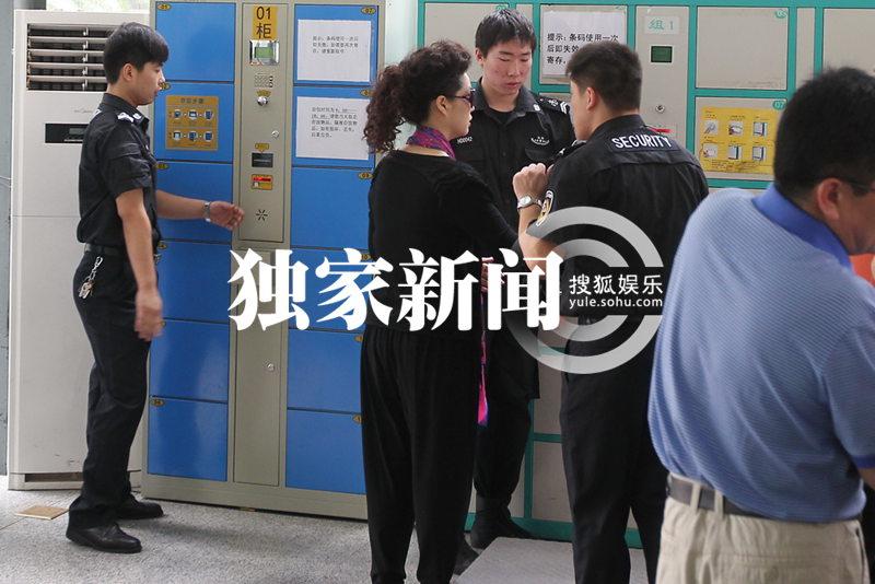 李某案舉行庭前會議夢鴿現(xiàn)身 被告本人將出席