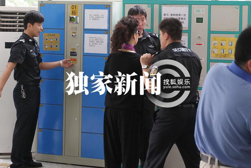李某案舉行庭前會議夢鴿現(xiàn)身 被告本人將出席