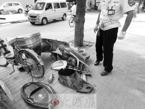 水泥罐車爆胎路人耳朵震聾 電動車幾乎肢解(圖)