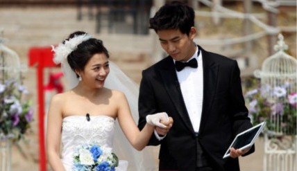 《我們結(jié)婚了》婚紗照盤點(diǎn) 維尼鬼澤最養(yǎng)眼