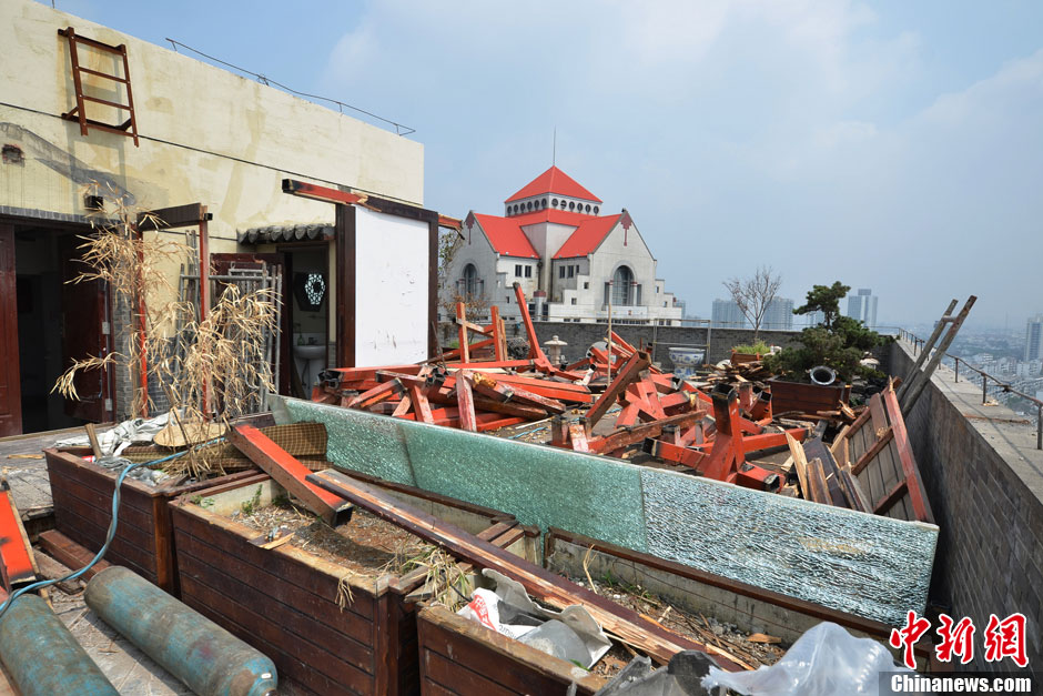 蘇州“樓頂園林”違建已拆除