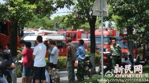 上海寶山一冷庫(kù)液氨泄漏 已致15人死亡