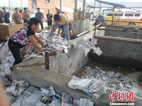 湖北宜昌集中銷毀430萬張快遞單 保護(hù)網(wǎng)購信息