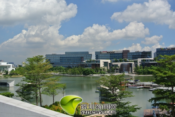 城市會客廳還是私人豪宅?歡樂海岸驚現(xiàn)別墅群(圖)
