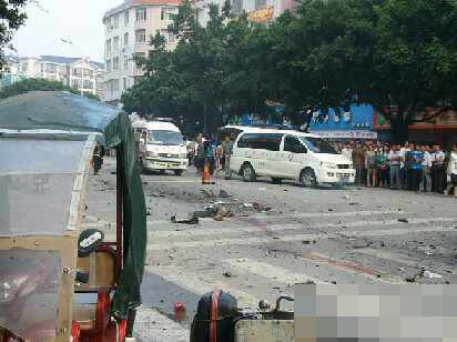 桂林小學(xué)門前爆炸案：已致2人死亡17人受傷 含10小學(xué)生