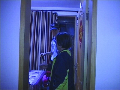獨(dú)居老人想找人陪聊解悶 報(bào)警稱“家里有炸彈”