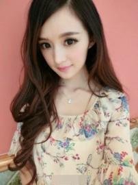 90后嫩?？崴茥顑?經(jīng)紀(jì)人稱其“一刀未動(dòng)”(圖)