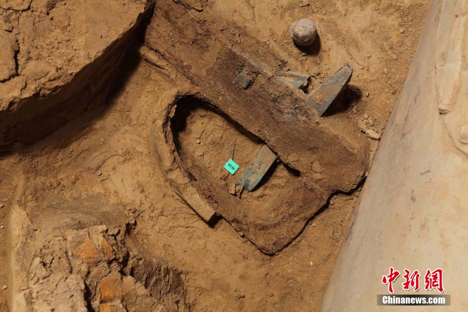 兵馬俑考古首次發(fā)現(xiàn)清晰弓弦 秦代弓弩可獲復(fù)原