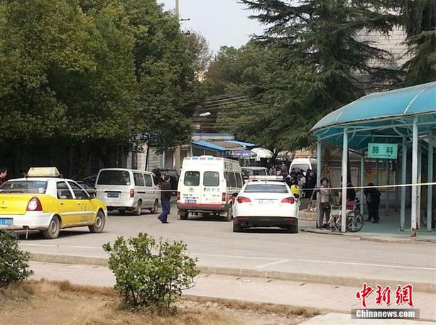 湖北黃石市二醫(yī)院住院部發(fā)生火災(zāi) 已有4人死亡