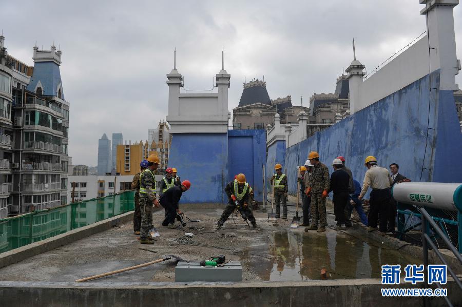 貴陽(yáng)“最牛”樓頂違章建筑：造型似城堡 為何拆不完？