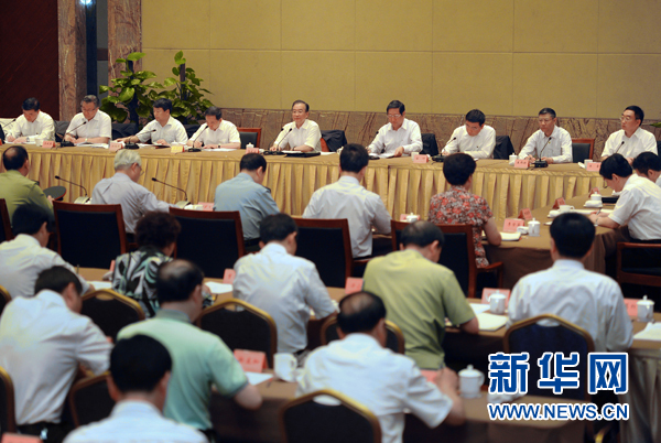 溫家寶：在汶川地震災(zāi)后恢復(fù)重建座談會上的講話