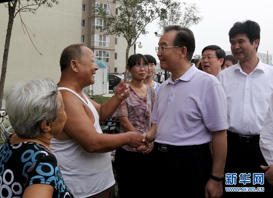 溫家寶:投入市場(chǎng)、群眾滿意是衡量保障性安居工程進(jìn)展好壞最重要的標(biāo)準(zhǔn)