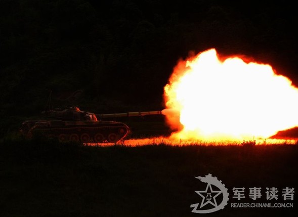 解放軍三軍多項(xiàng)演練 新型主戰(zhàn)裝備全部首發(fā)命中