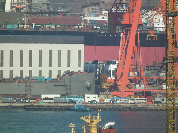 中國海軍遼寧號(hào)航母結(jié)束首航返回駐地