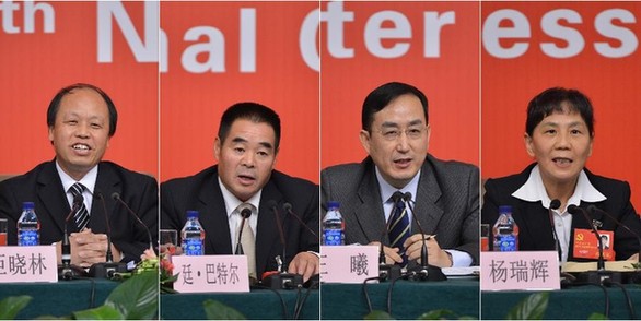 十八大新聞中心舉辦“黨組織建設(shè)與新形勢新任務(wù)”集體采訪活動(dòng)
