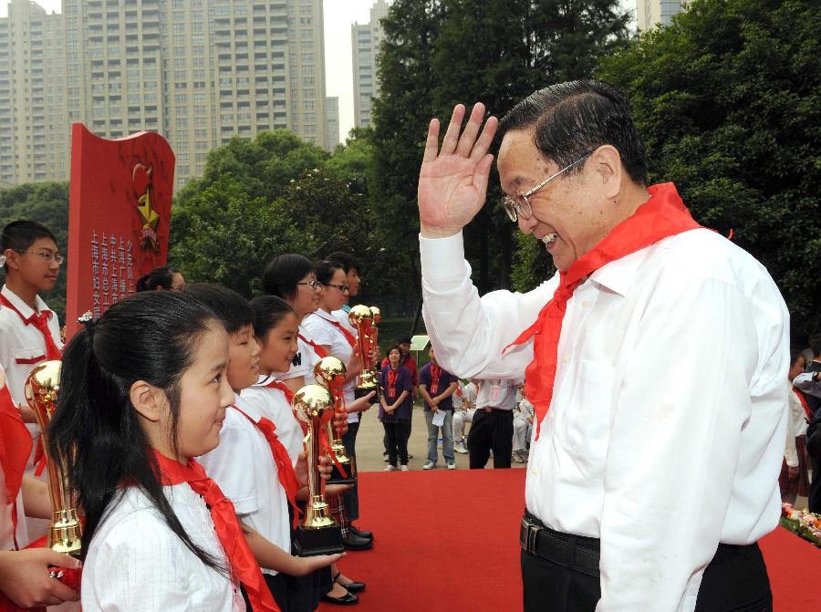 “多做實事不圖虛名”——記中共中央政治局常委俞正聲