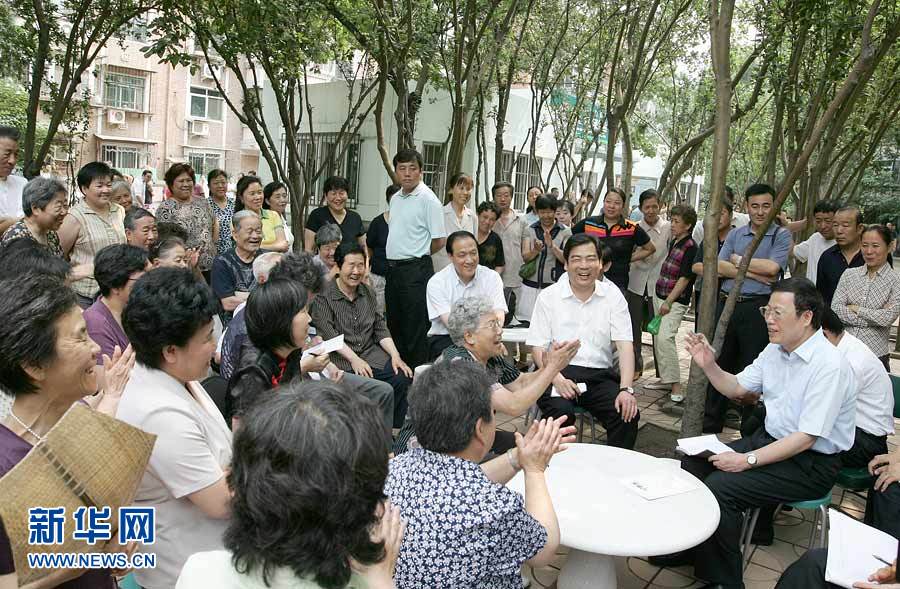 “為民、務(wù)實、清廉”——記中共中央政治局常委張高麗
