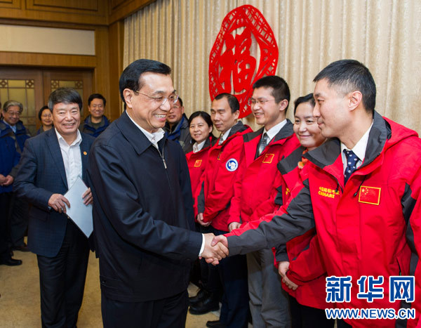 李克強(qiáng)慰問(wèn)我國(guó)極地大洋科考隊(duì)員和海監(jiān)工作人員