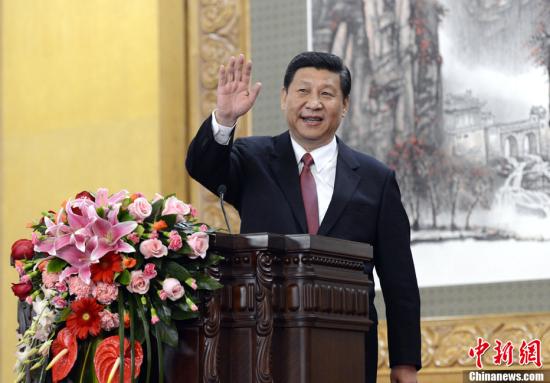 臺(tái)報(bào)：連戰(zhàn)訪(fǎng)問(wèn)大陸為兩岸交流再邁歷史性一步