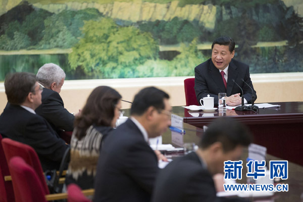 習近平:堅定不移走和平發(fā)展道路 堅定不移促進世界和平與發(fā)展