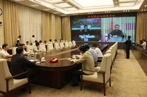 李克強(qiáng)召開關(guān)于德惠市特別重大火災(zāi)事故視頻會(huì)議