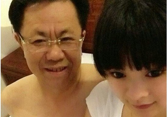 中央黨?；貞?yīng)李廣年包養(yǎng)情婦：無此機構(gòu)無此人