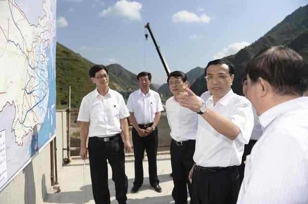 李克強(qiáng)：西部發(fā)展是中國(guó)最大的回旋余地之所在