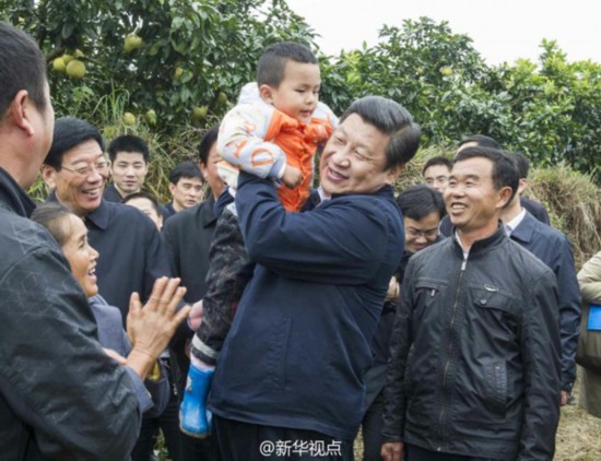 習(xí)近平赴湘西調(diào)研扶貧攻堅(jiān)（圖）
