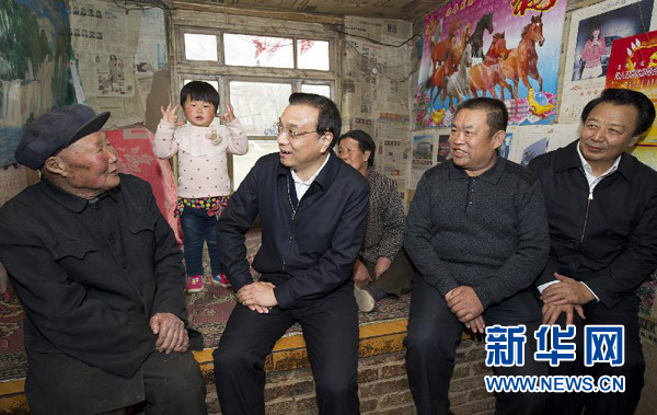 中共中央政治局常委到第二批黨的群眾路線教育實(shí)踐活動(dòng)聯(lián)系點(diǎn)調(diào)研指導(dǎo)工作