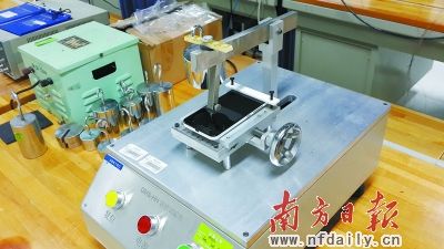 深圳首份智能手機(jī)比較試驗(yàn)報(bào)告出爐