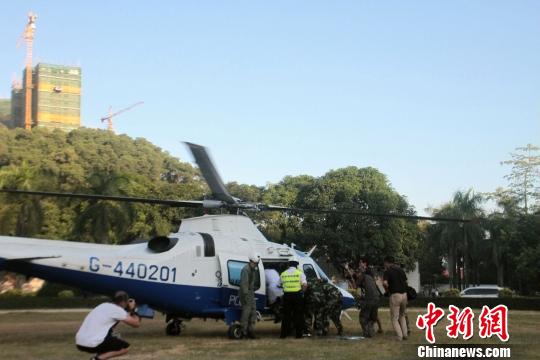 深港珠澳首次聯(lián)合舉行醫(yī)療救援演練 直升機(jī)參與