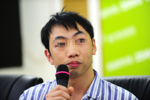 重慶“歪臉”小伙深圳獲資助 手術(shù)助其恢復(fù)正常容貌