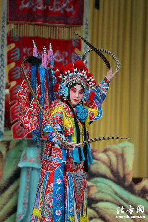 青年劇團再鎮(zhèn)戲曲碼頭