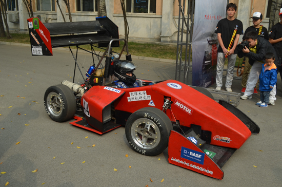 天津大學“騏驥3號”奔向國際FSAE賽場
