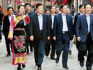 劉云山:四川近三年救災(zāi)與恢復重建創(chuàng)造了奇跡