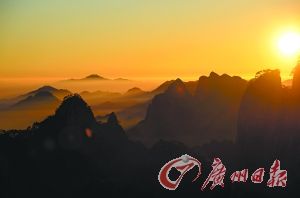 黃云暮紅葉秋 從佛山到婺源的彩色之旅
