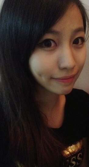 養(yǎng)眼！全國?；ㄐ２菖判邪?/></a></p>

<p>　　她們是校園里最亮眼的風(fēng)景，她們是校園里最惹人羨的對(duì)象，那些生的美麗清純的?；ǎ遣皇且苍谀愕纳磉叧霈F(xiàn)過？方怡北京大學(xué)</p>
</p>
</div>
</div>

<div   class=