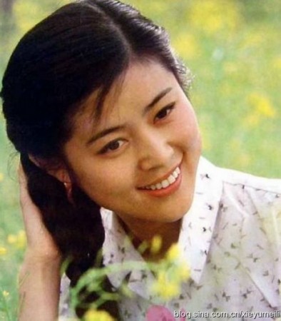 春晚記憶！春晚當(dāng)家花旦驚艷寫真