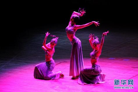 “文化中國·辛亥百年”藝術(shù)團(tuán)在東京演出