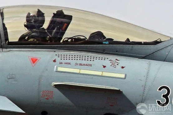 誰“擊落”了機(jī)皇F-22 五代機(jī)被打得滿地找牙