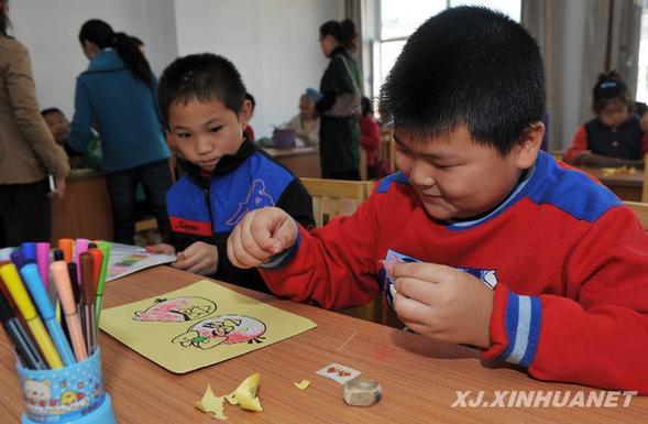 烏魯木齊:兒童繪畫(huà)比賽