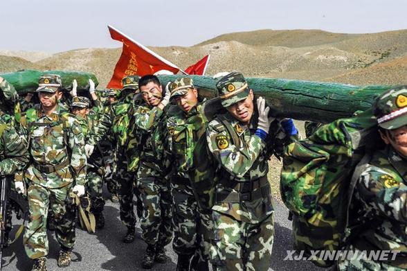 邊防武警體驗(yàn)“獵人”訓(xùn)練