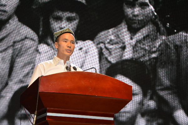 中國(guó)石油駐疆企業(yè)“民族團(tuán)結(jié)進(jìn)步，共建美好新疆”克拉瑪依專場(chǎng)報(bào)告會(huì)成功舉行