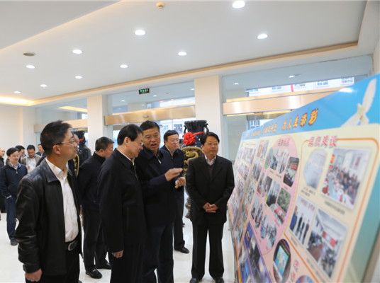 新疆建設(shè)兵團司令員劉新奇看望浙江援疆干部