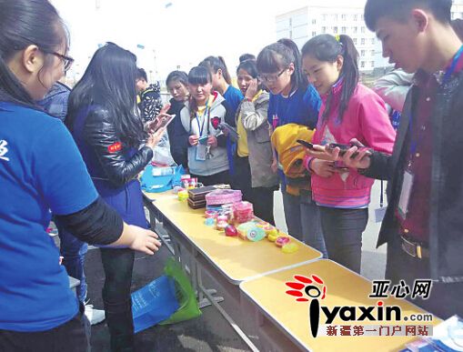 烏魯木齊一位自閉癥患兒母親敞開心扉 從求解脫到陪他成長(zhǎng)