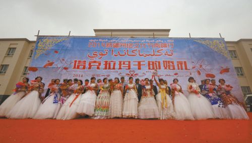 凝聚團(tuán)結(jié)發(fā)展正能量——新疆民族團(tuán)結(jié)進(jìn)步工作綜述（上）