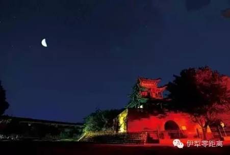 伊犁零距離：伊犁：藍(lán)與綠，你不曾遇到的純粹